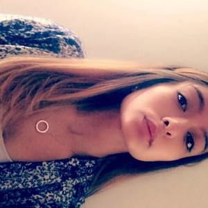 Meet your Posher, Kassandra